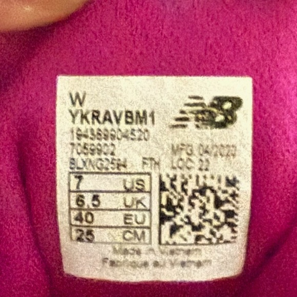 New Balance ' Rave Run V1 Lace-up Shoe size 7 D2 - Picture 3 of 9